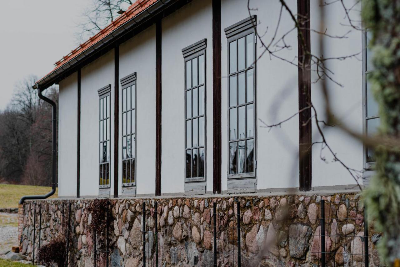 Piena Muiza - Berghof Hotel & Spa Sieksate Ngoại thất bức ảnh